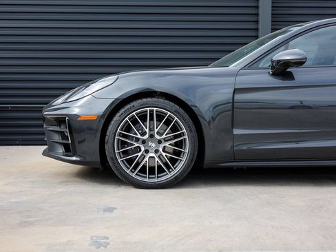 New 2026 Porsche Panamera RWD image 11