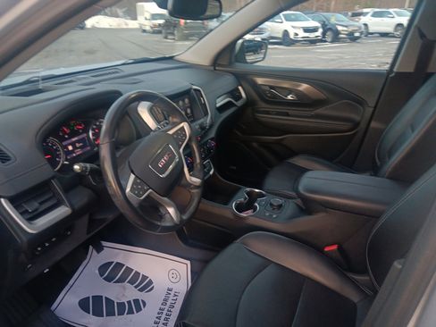 Certified 2022 GMC Terrain SLT w/ Infotainment Package II image 11