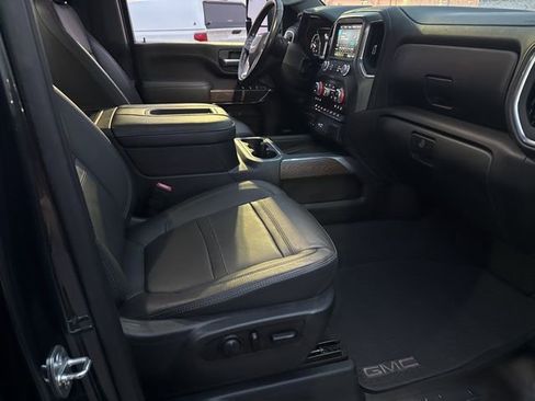 Used 2021 GMC Sierra 3500 Denali w/ Denali Ultimate Package image 30