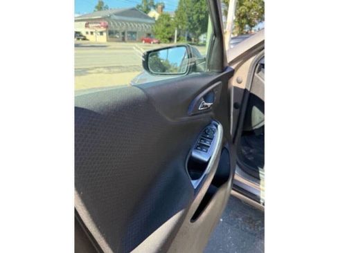 Used 2023 Chevrolet Malibu LT w/ Driver Confidence Package image 17