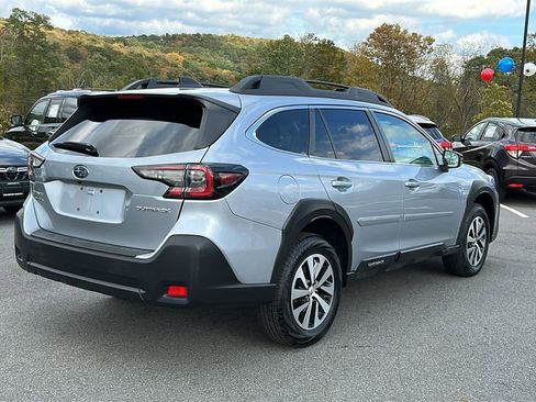 Certified 2024 Subaru Outback Premium image 8