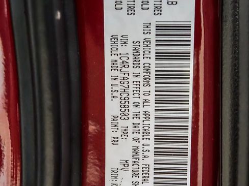 Used 2017 Jeep Grand Cherokee Altitude image 39