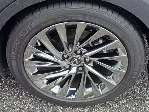 Certified 2025 Lexus ES 350 Ultra Luxury w/ Accessory Package (Z2) image 36