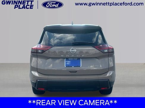 Used 2025 Nissan Rogue SV AWD/4WD image 6