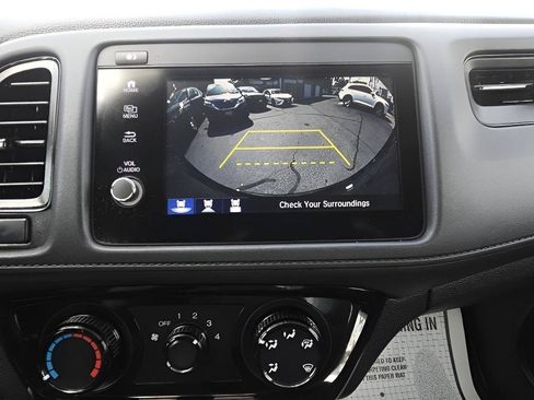 Used 2019 Honda HR-V Sport image 16