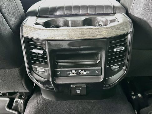Used 2026 RAM 3500 Limited w/ Towing Technology Group AWD/4WD image 21