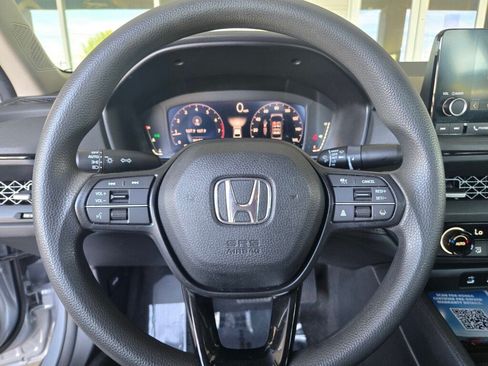 Certified 2023 Honda Accord EX image 25