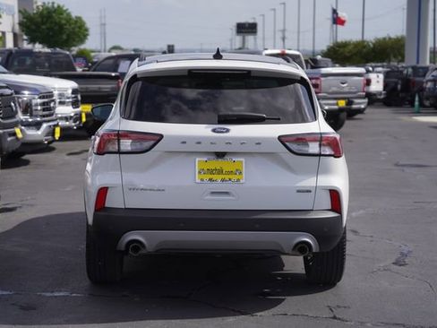 Certified 2020 Ford Escape Titanium w/ Titanium Premium Package 2.0 AWD/4WD image 7