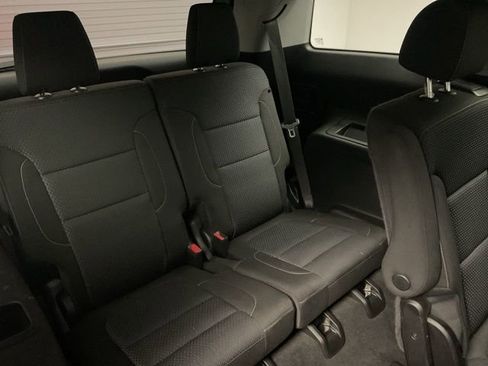 Certified 2022 GMC Acadia SLE AWD/4WD image 30