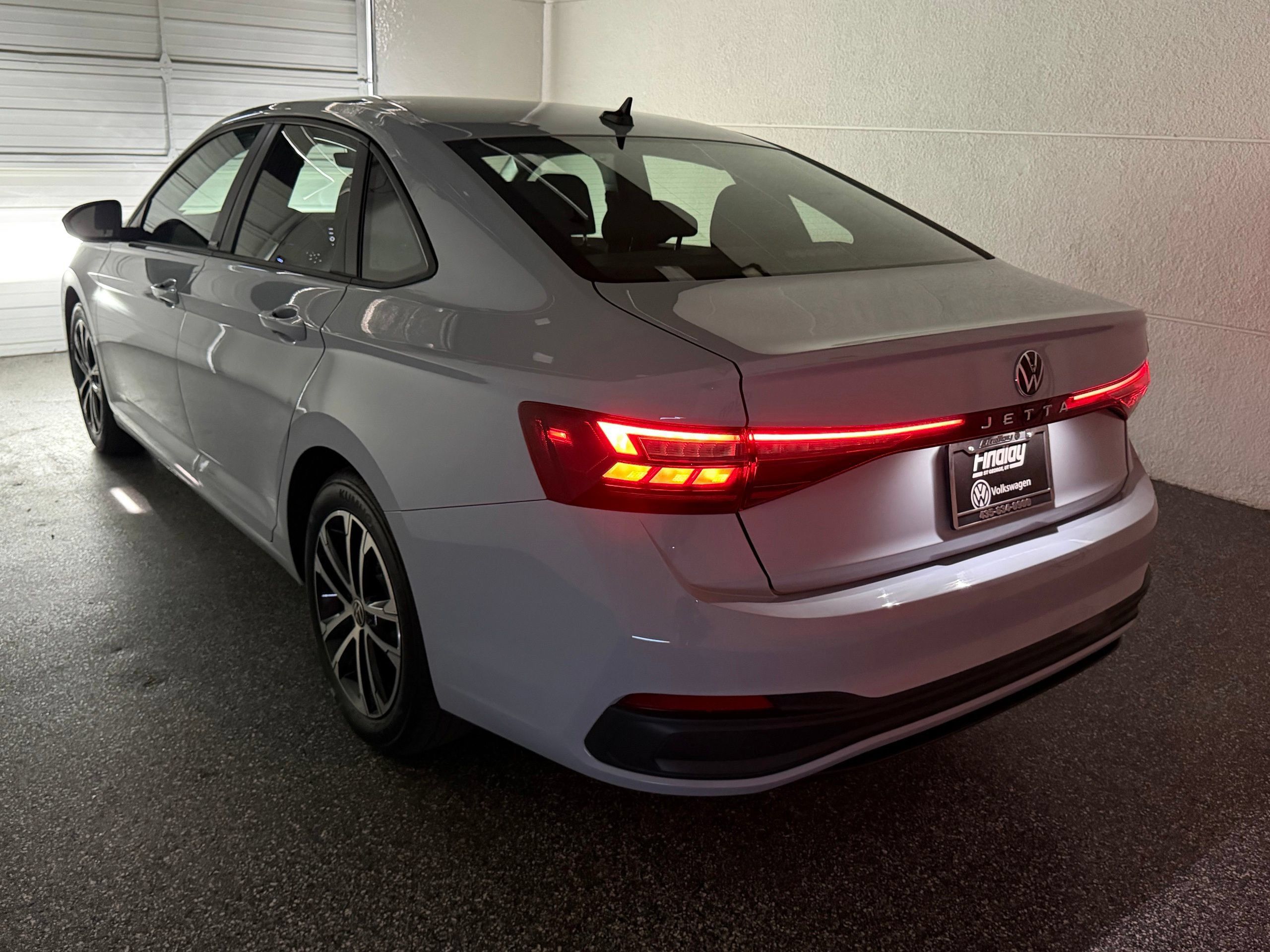 Used 2026 Volkswagen Jetta Sport FWD image 44