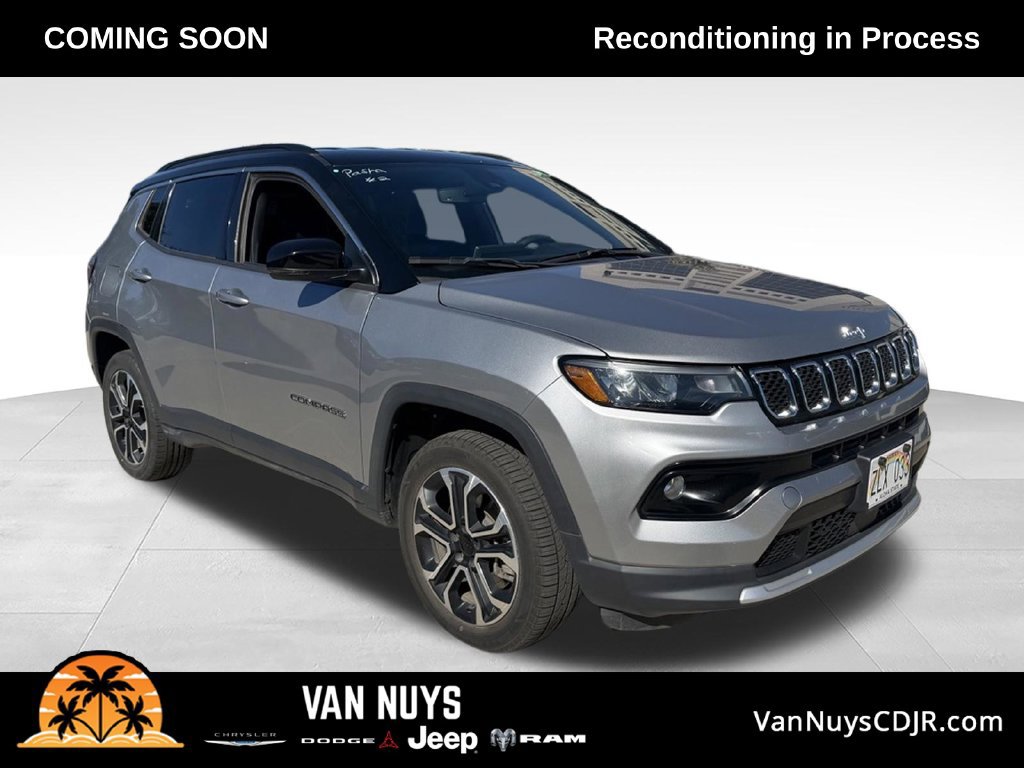 Used 2024 Jeep Compass Limited AWD/4WD image 1