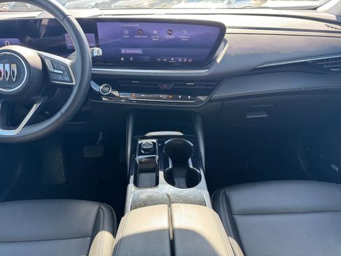 Used 2024 Buick Envision Preferred AWD/4WD image 9