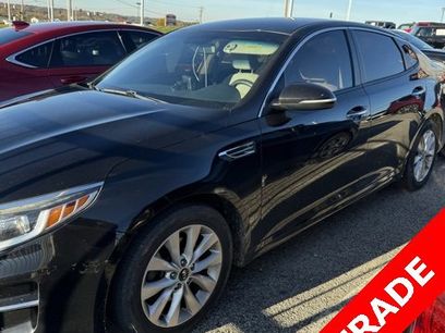 Used 2018 Kia Optima LX w/ 17" Alloy Wheels Package