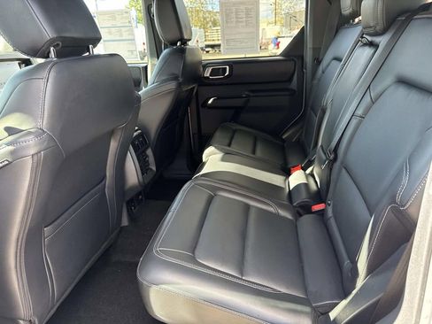 Certified 2025 Ford Bronco Outer Banks image 17