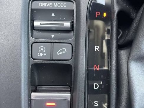 Used 2025 Honda CR-V EX-L image 29