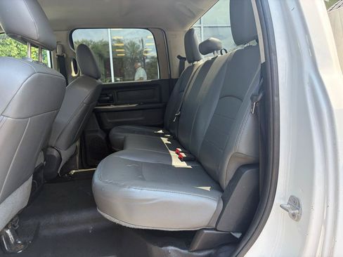 Used 2014 RAM 2500 ST AWD/4WD image 28