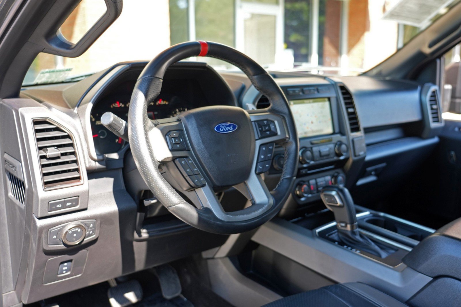Used 2018 Ford F150 Raptor w/ Equipment Group 801A Mid AWD/4WD image 13