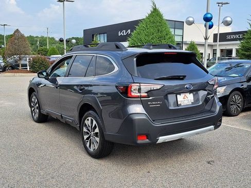 Certified 2025 Subaru Outback Limited AWD/4WD image 7