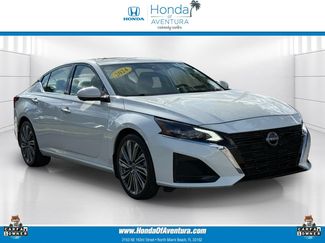Used 2024 Nissan Altima 2.5 SL FWD video 1