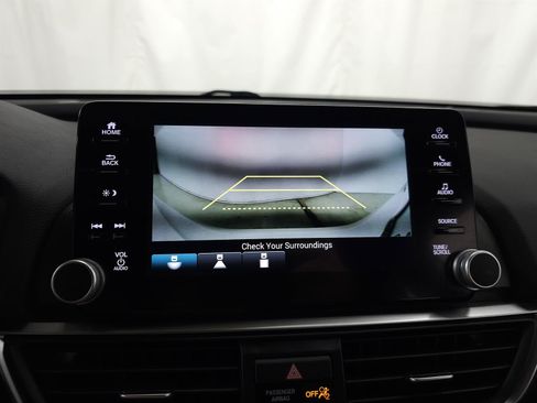Used 2020 Honda Accord Sport image 21