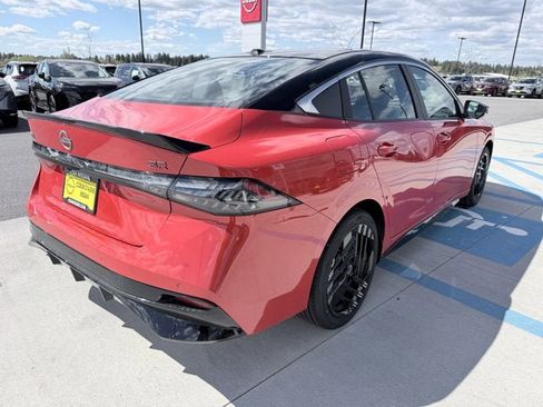 New 2026 Nissan Sentra SR FWD image 4