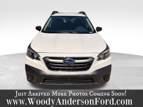 Used 2021 Subaru Outback AWD/4WD image 3