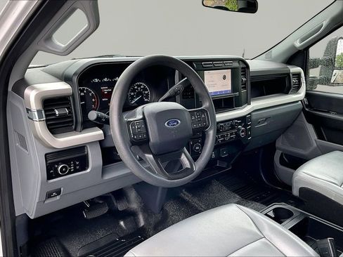 Certified 2023 Ford F250 XL w/ XL Chrome Package AWD/4WD image 14