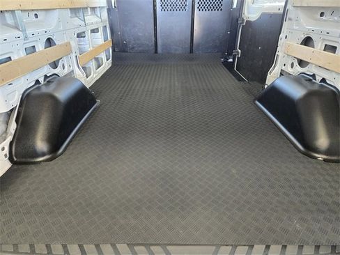 Used 2024 Ford Transit 250 Low Roof w/ Exterior Upgrade Package image 33