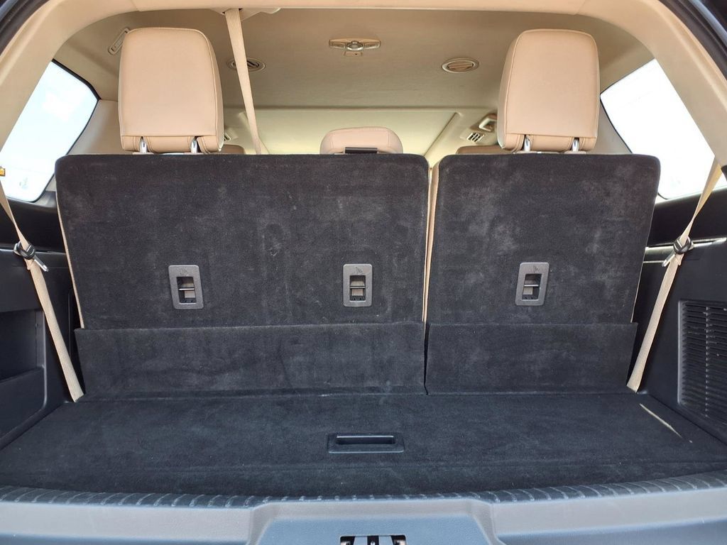 Used 2023 Ford Expedition XLT RWD image 10