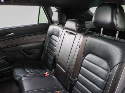 Used 2023 Volkswagen Atlas Cross Sport SEL Premium R-Line AWD/4WD image 27