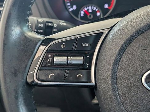 Used 2020 Kia Optima S image 24