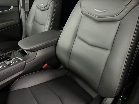 New 2025 Cadillac XT5 Premium Luxury w/ LPO, Floor Liner Package image 16