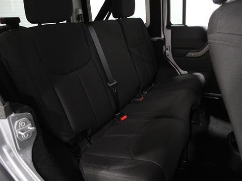 Used 2017 Jeep Wrangler Unlimited Sport image 17