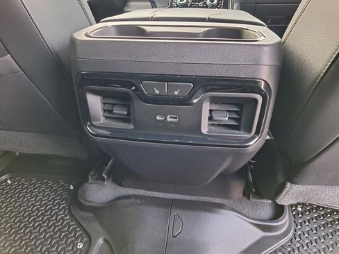 Used 2023 GMC Sierra 1500 AT4 w/ AT4 Preferred Package image 31