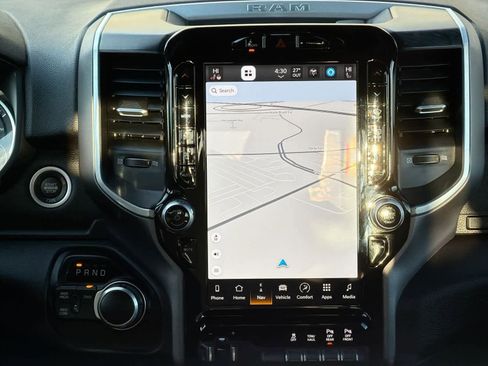 Used 2023 RAM 2500 Big Horn w/ Level 2 Equipment Group image 28