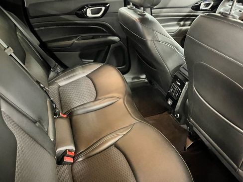 Used 2023 Jeep Compass Altitude image 19