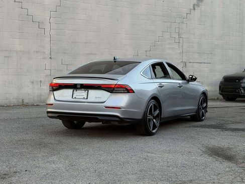 Used 2024 Honda Accord Sport image 7