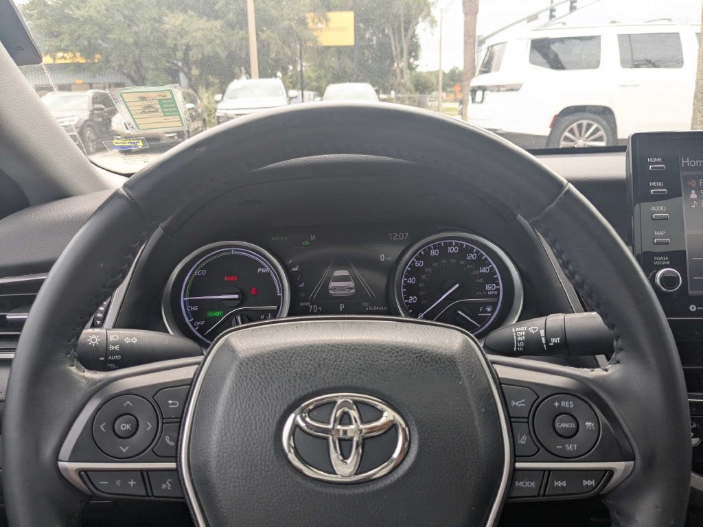 Used 2022 Toyota Camry XLE FWD image 34