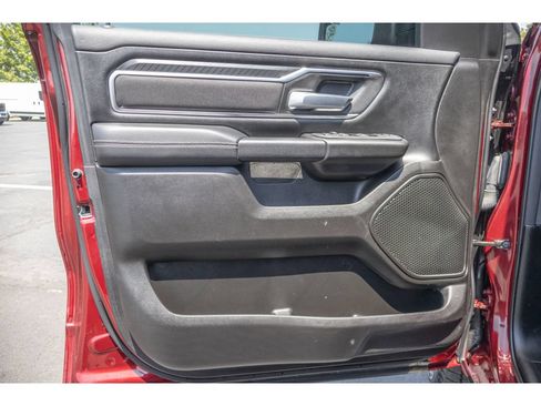 Used 2025 RAM 1500 Big Horn AWD/4WD image 18