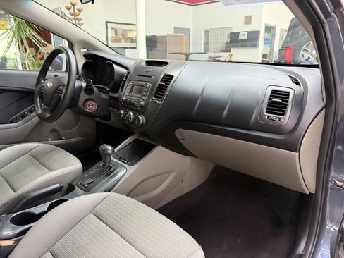 Used 2014 Kia Forte LX w/ Popular Package FWD image 18