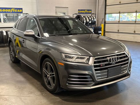 Used 2018 Audi SQ5 Prestige w/ Prestige Package AWD/4WD image 3