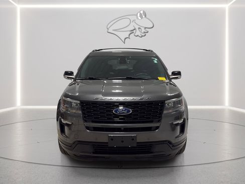 Used 2019 Ford Explorer Sport w/ Equipment Group 401A AWD/4WD image 8
