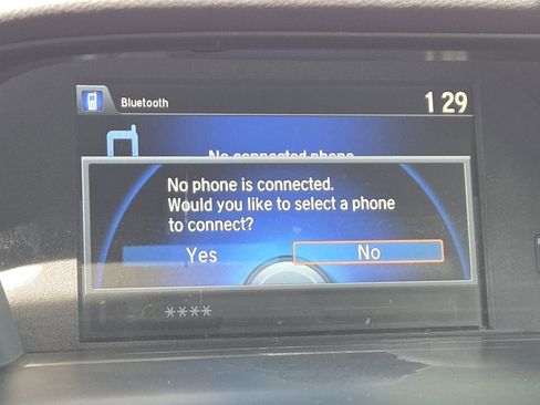 Used 2015 Honda Accord Touring image 5