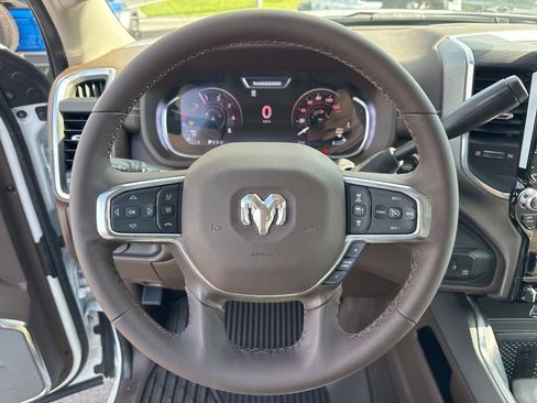 New 2025 RAM 2500 Laramie AWD/4WD image 55
