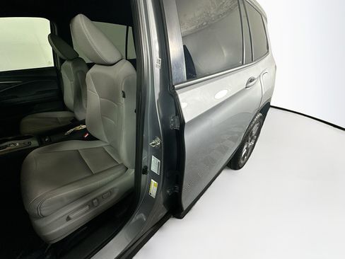 Used 2022 Honda Passport EX-L image 12