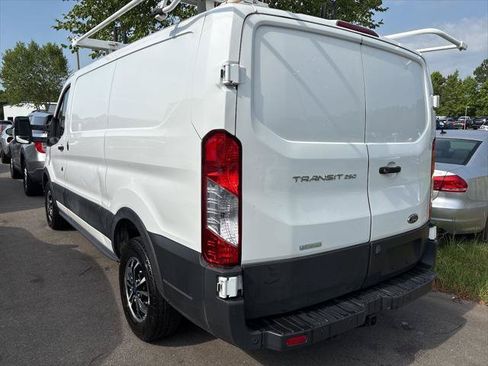Used 2021 Ford Transit 250 Low Roof RWD image 21