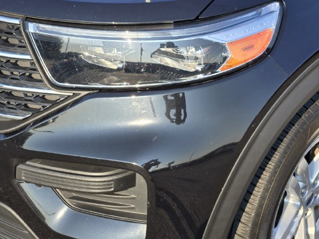 Used 2024 Ford Explorer XLT AWD/4WD image 8