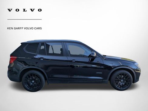 Used 2017 BMW X3 xDrive28i AWD/4WD image 2