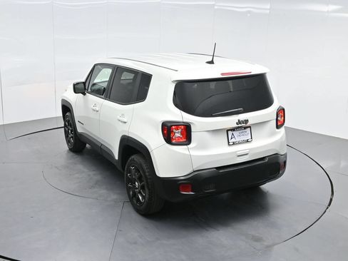 Used 2023 Jeep Renegade Latitude AWD/4WD image 52