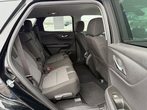 Used 2025 Chevrolet Blazer LT image 17